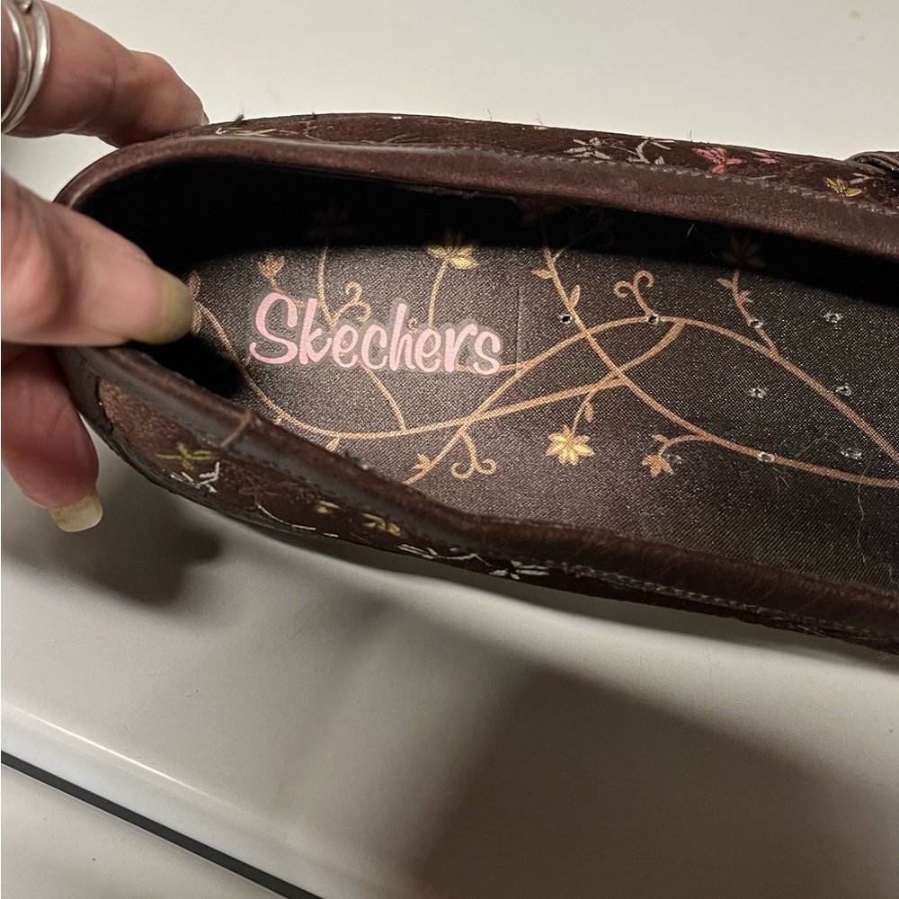 Skechers Brown leather Embroidered Mary Jane sneakers - Picture 7 of 8